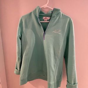 Quarter zip vineyard vines sweatshirt